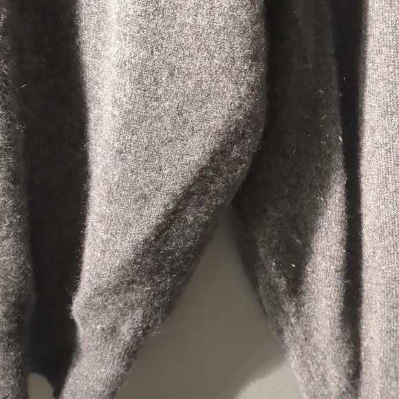 L Paul Fredrick 100% Cashmere Fine 2 Ply 44 - Picture 5 of 8